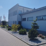 Hala na sprzedaż