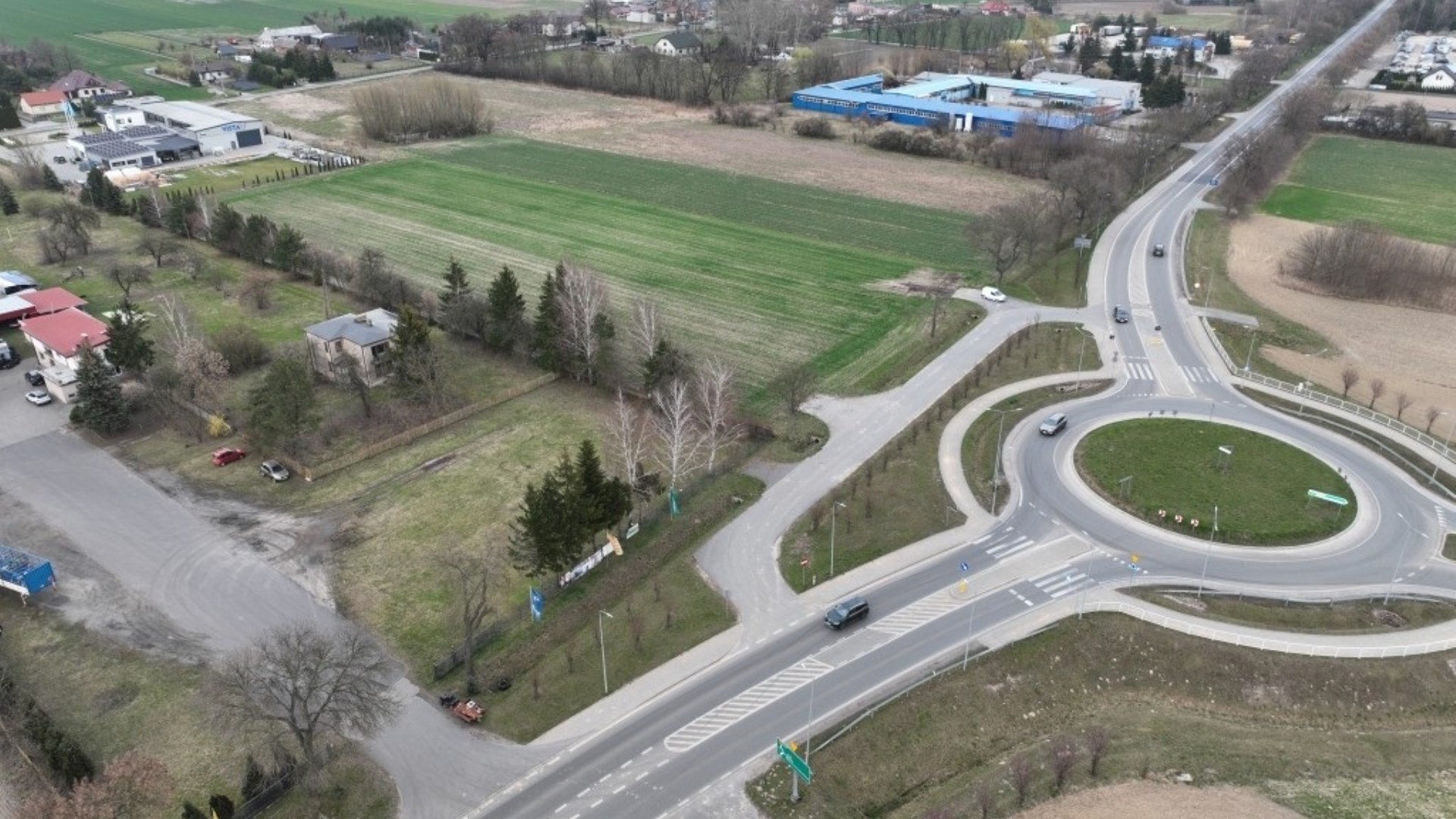 Działka na sprzedaż